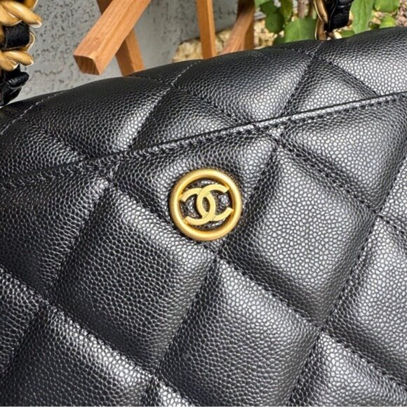 Chanel Shiny Caviar Quilted Small Single Flap - Picture 6 of 15